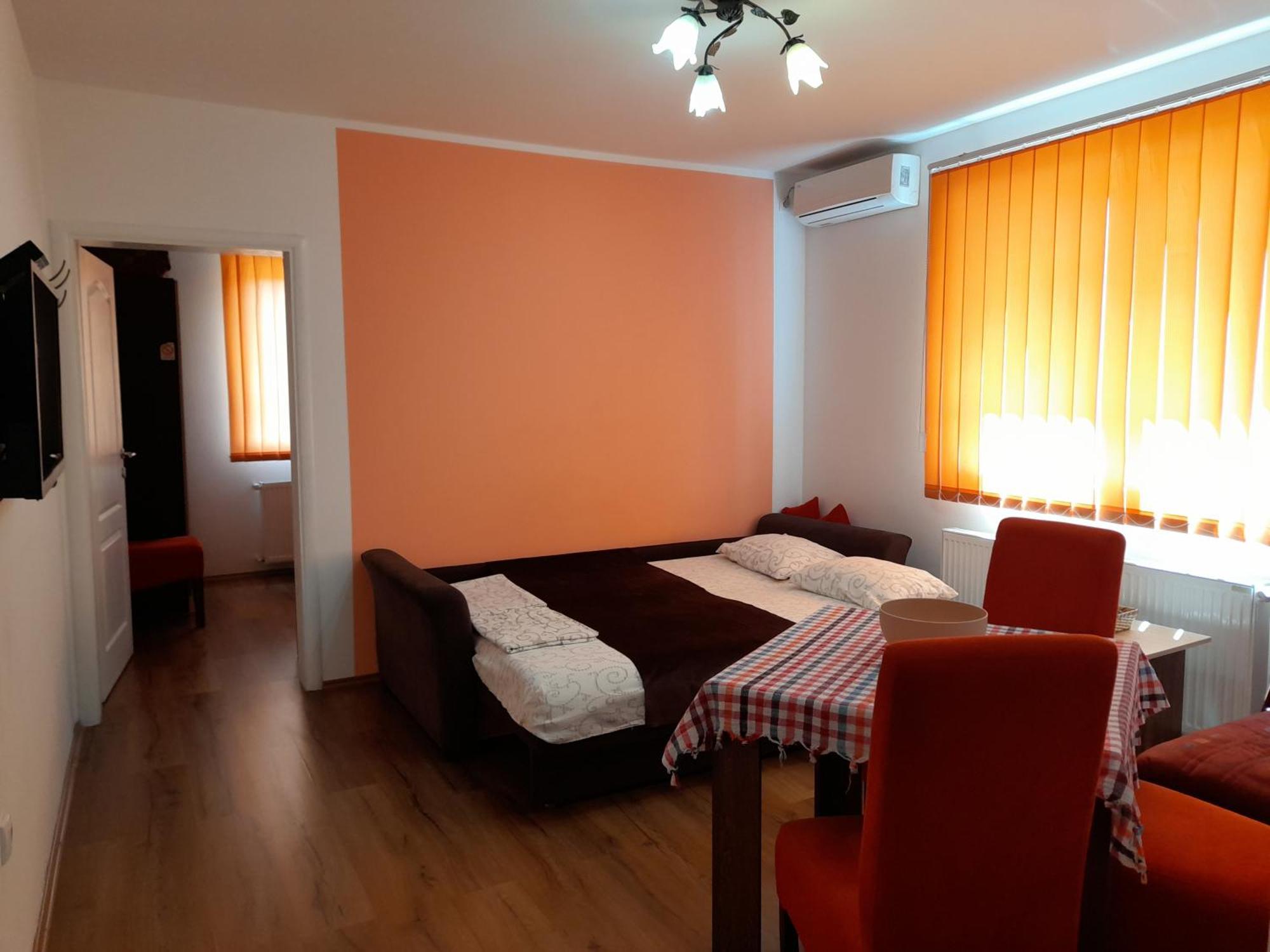 Kety Apartments クラグイェヴァツ エクステリア 写真