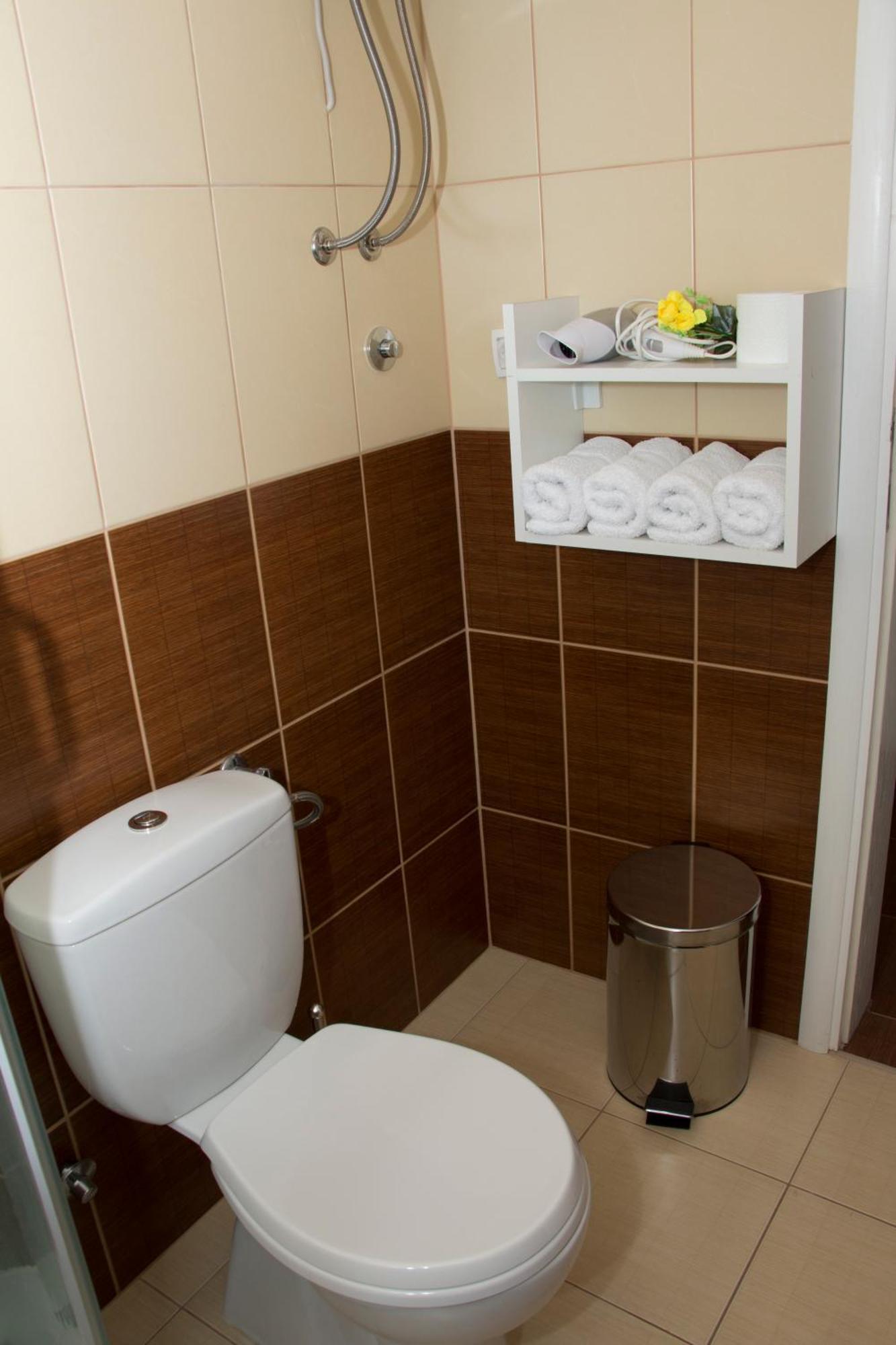 Kety Apartments クラグイェヴァツ 部屋 写真